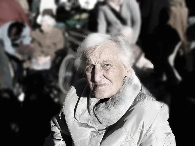 Meilleur matériel médical pour les seniors : Guide d'achat complet